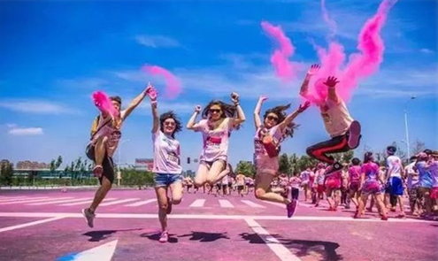 情景主题拓展项目《彩色跑》